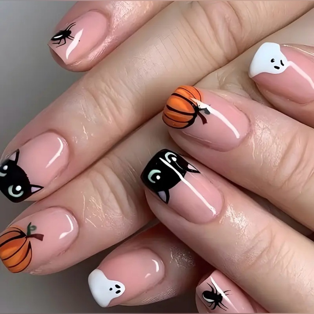 24 pieces Halloween Themed Tip Nude Press-on Nails with Pumpkin Ghost Cat Spider